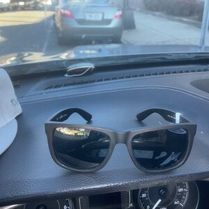 Ray-Ban Black Sunglasses